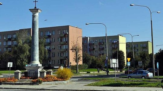 Burmistrz i starosta wytykają sobie pomniki. Oba w kiepskim stanie