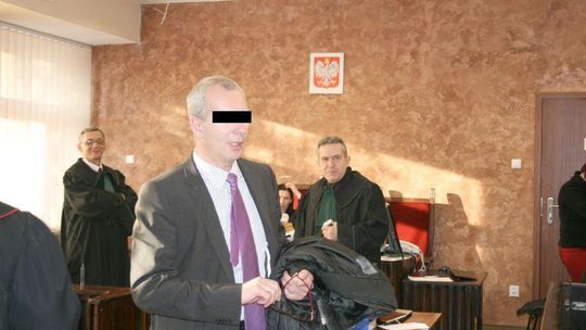 Burmistrz Piotr Cz. brał po 150 zł \"składki\" od podwładnych?