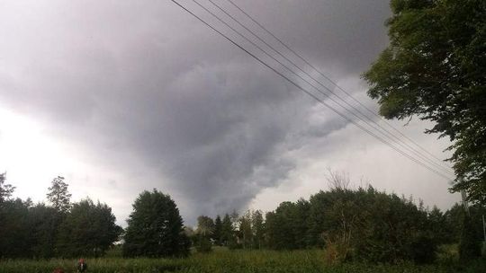 Burze przeszły nad woj. lubelskim. Pogoda na niedzielę