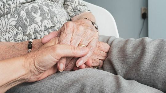 "Był wypadek. Ucierpiała kobieta w ciąży". Blisko 40 tysięcy złotych przepadło