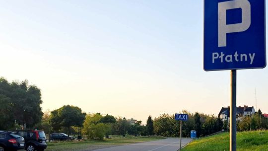 Byle do soboty. Później nie będzie trzeba płacić za parking w pobliżu obleganej starówki