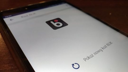 Byli przekonani, że pomagają innym. Padli ofiarą oszustów