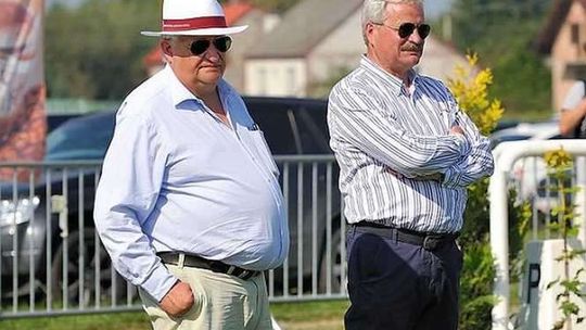 Byli szefowie stadnin koni organizują własną aukcję. Przyjedzie m.in. Shirley Watts (zdjęcia)