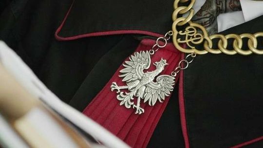 Były dyrektor i kwestor wyprowadzili z uczelni 3,5 mln zł. Po 17 latach zapadł wyrok