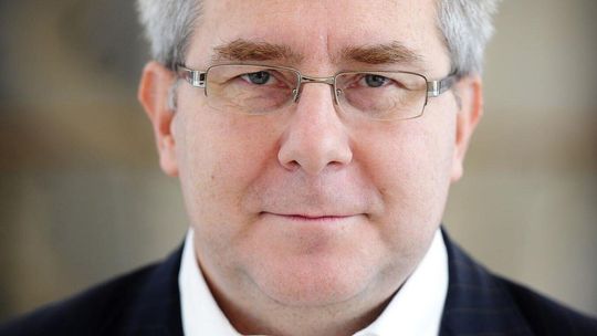 Były europoseł PiS z zarzutami za „kilometrówki”. Nie przyznał się do winy