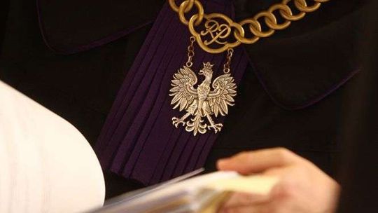 Były pracownik PEC walczy w sądzie. Jedną sprawę przegrał 