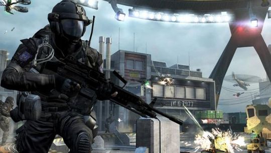 Call of Duty: Black Ops II. Muzyka i scenariusz