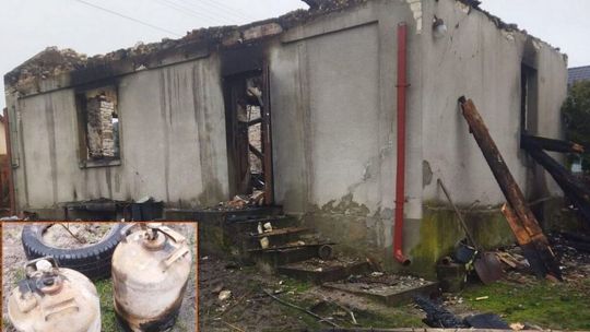 Cały dom poszedł z dymem. A 71-latek w szpitalu