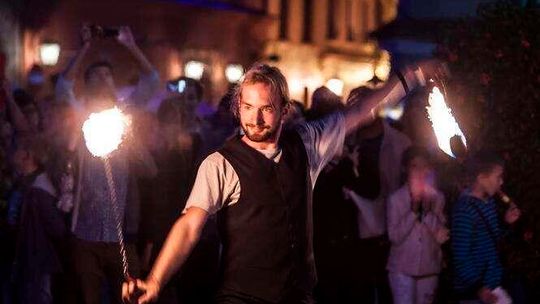 Carnaval Sztukmistrzów 2016. Program na niedzielę i opis wydarzeń