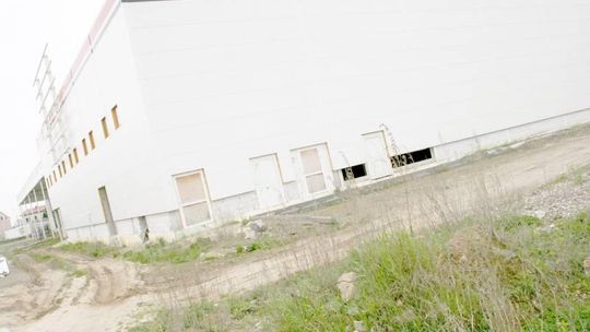 Castorama dokończy market budowlany w Puławach