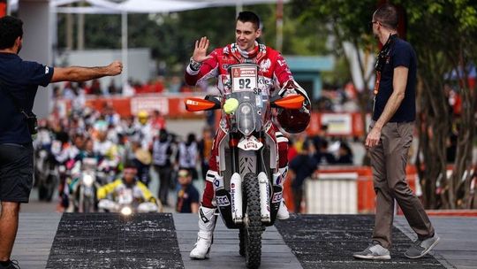 CBA znów uderza w PSL, bo w papierach nie ma dowodu, że Jakub Piątek pojechał w Rajdzie Dakar