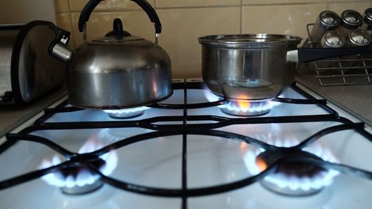 Cena gazu będzie niższa o 20,5 procent. A domowe rachunki? 