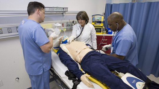 "Centrum Nauki Creator czyli jak dobrze zdać maturę i zostać lekarzem