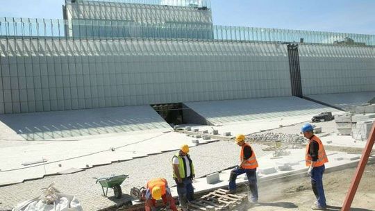 Centrum Spotkania Kultur: Jakie logo, jakie imprezy?