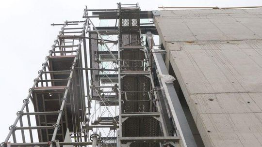 Centrum Spotkania Kultur: Świecąca ściana za 6 mln zł