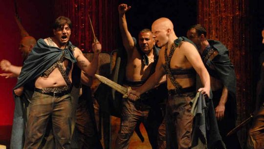 \"Cezar musi umrzeć” (recenzja)