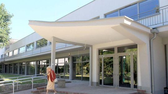 Chatka Żaka przebudowana: Studia w miejsce stołówki
