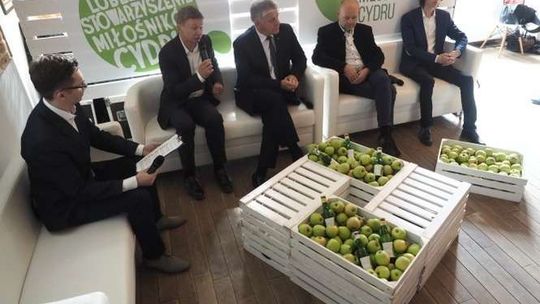 Chcą aby w woj. lubelskim powstało 100 cydrowni. Lubelskie Święto Młodego Cydru już 19 września