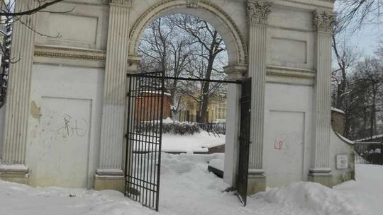 Chcą pieniędzy za wstęp do Parku Czartoryskich