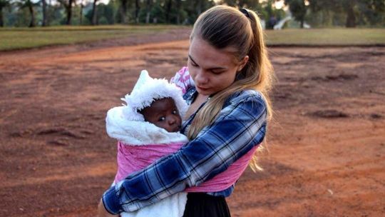 Chcą pojechać do Afryki by pomagać chorym. "To trudne wyzwanie, ale warto robić dobro"