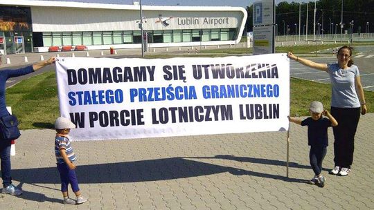 Chcą przejścia granicznego w Porcie Lotniczym Lublin. Będą pikietować