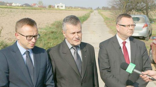 Chcą ułatwić dojazd do lotniska z Chełma i Zamościa
