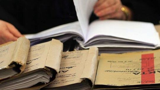 Chce 205 tys. złotych, bo nie powiedzieli jej o śmierci męża