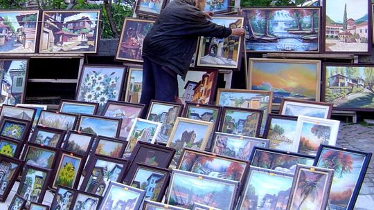 Chcesz zarobić - inwestuj w sztukę. Jakich malarzy warto kupować?