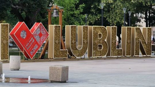 Chciał mieć nietypowe zdjęcie z napisem "I love Lublin". Dostał mandat