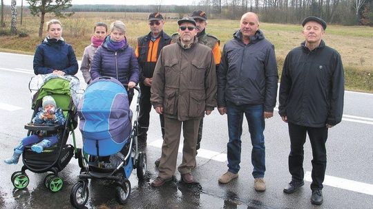 Chciał zbudować wielką fermę drobiu. Wycofał się po proteście mieszkańców