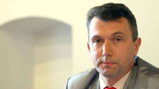 Chciała zwolnić pracownika za alkohol, marszałek zabronił. Szukają nowego dyrektora?