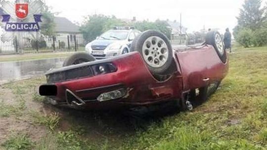 Chcieli go zatrzymać do kontroli. Koziołkował i wpadł do rowu. Miał 3,5 promila alkoholu