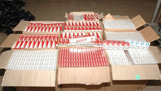 Chcieli przemycić sterydy i leki przez granicę