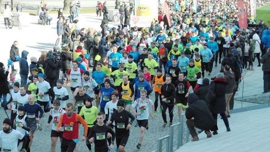 Chęć na pięć. Ponad 700 osób pobiegło w Lublinie (zdjęcia)