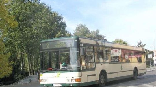 Chełm: Autobusy CLA powinny być oklejane reklamami?