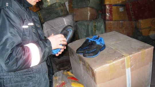 Chełm: Podrabiana odzież z Chin na granicy