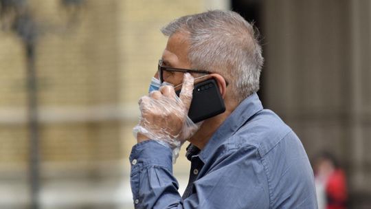 Chełm. „Policjant” dzwonił dwa razy. Za każdym mu się udało