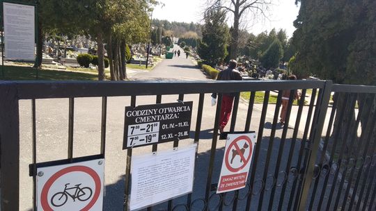 Chełm: Przez wirusa na cmentarzu nie ma wody