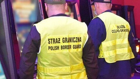 Chełm. Schowali automaty pod innym szyldem