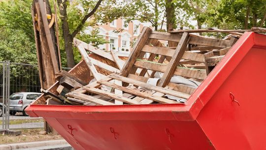 Chełm. Spółka rozdaje mieszkańcom darmowe worki na gruz. Ale nie wszystkim