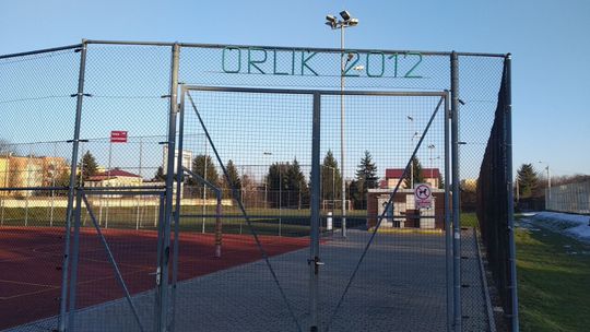 Chełm: Szkoła oddała Orlika, bo wydawała 30 tys. zł rocznie na utrzymanie