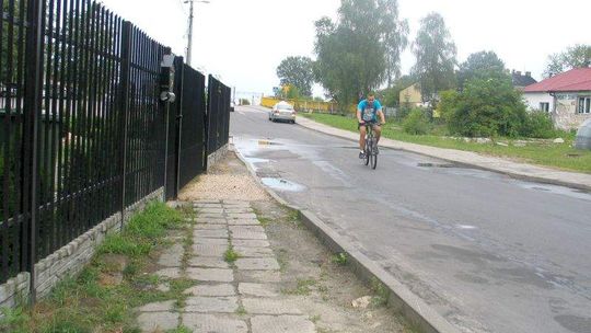 Chełm. Ta ulica prosi się o chodnik