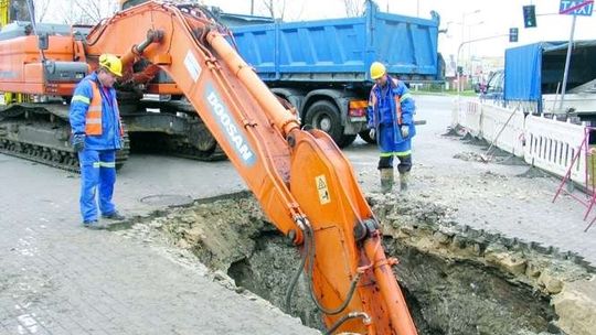 Chełm: Zapadł się fragment ulicy, ale mieszkańcy nie są zaskoczeni