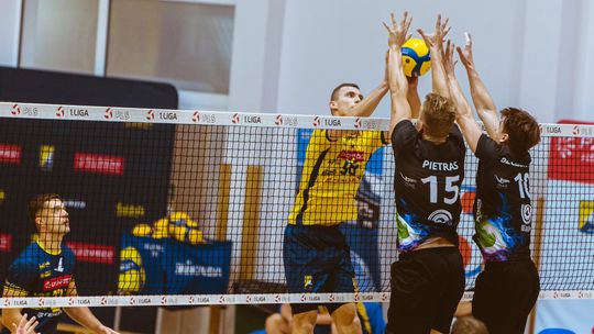 CHKS Chełm bez straty seta, PZL Leonardo Avia Świdnik też wygrała na inaugurację