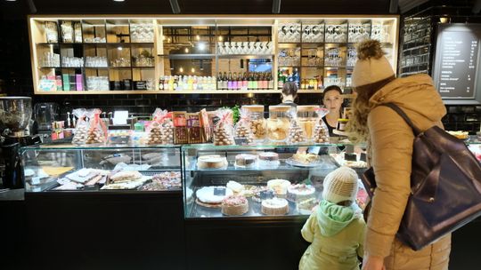 Chleb i wino. Nowe miejsce na kulinarnej mapie Lublina. Zajrzeliśmy do środka [zdjęcia]