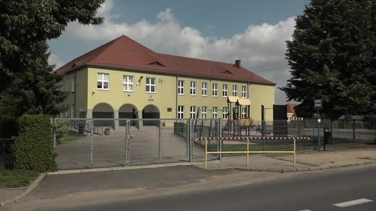 Chłopiec podczas lekcji WF-u spadł z drabinek. Nie żyje