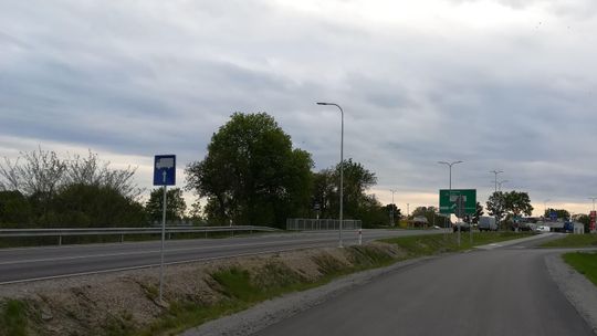 Chodnik przy ul. Wojska Polskiego w Lubartowie jednak powstanie? Burmistrz obiecał pomoc