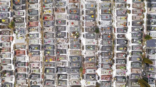 Chodzi o sprawy ostateczne. Opole Lubelskie będzie powiększać cmentarze