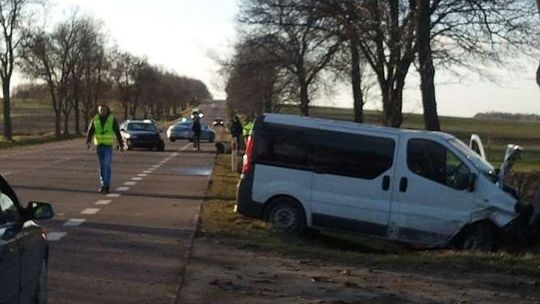 Chojno Nowe: 5 osób rannych w wypadku, utrudnienia drogowe