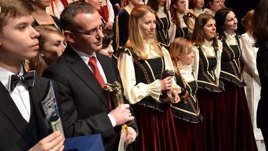 Chórzyści z Białej Podlaskiej ze Złotą Harfą